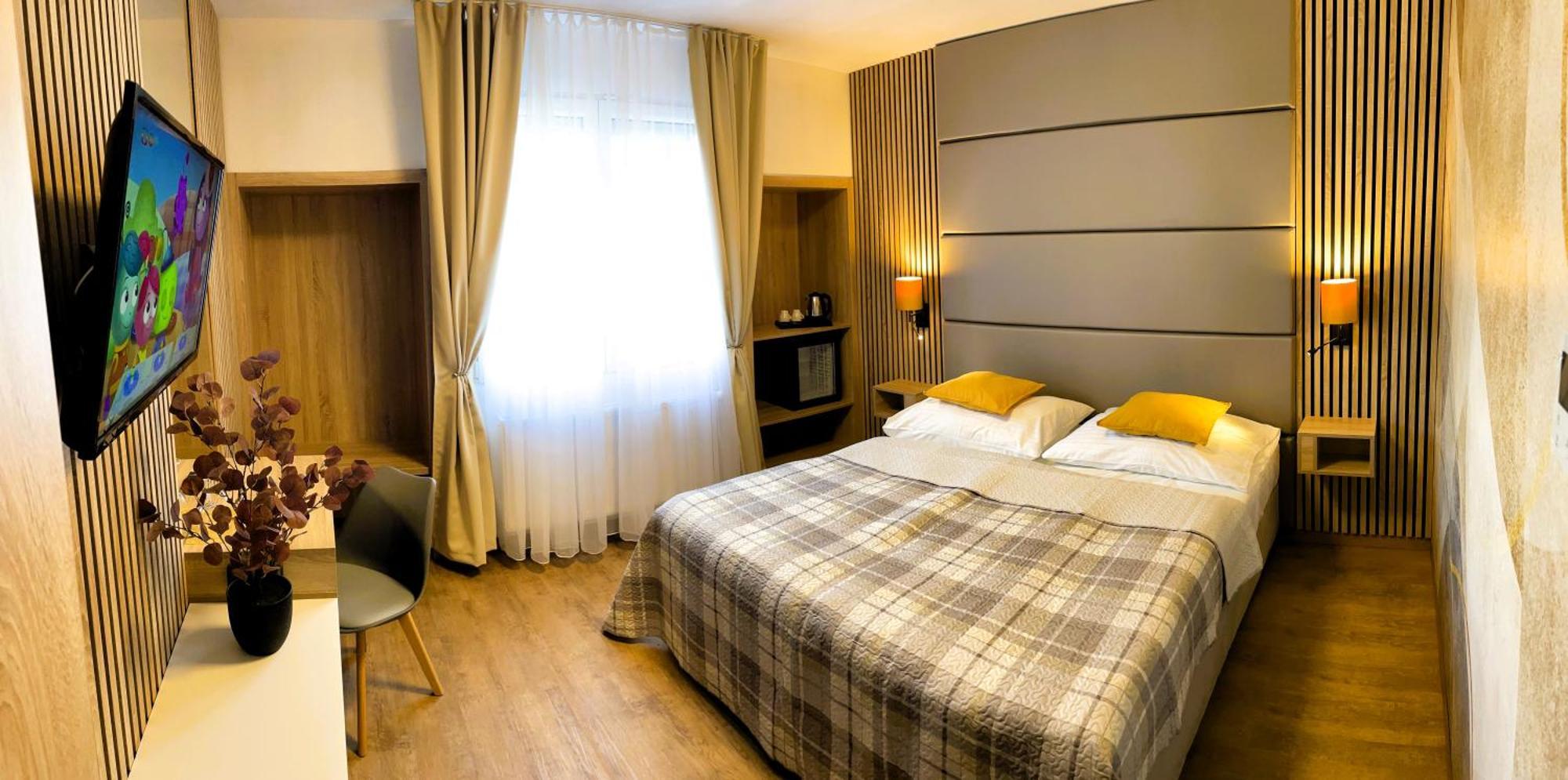 Hotel Benica Benesov  Eksteriør billede