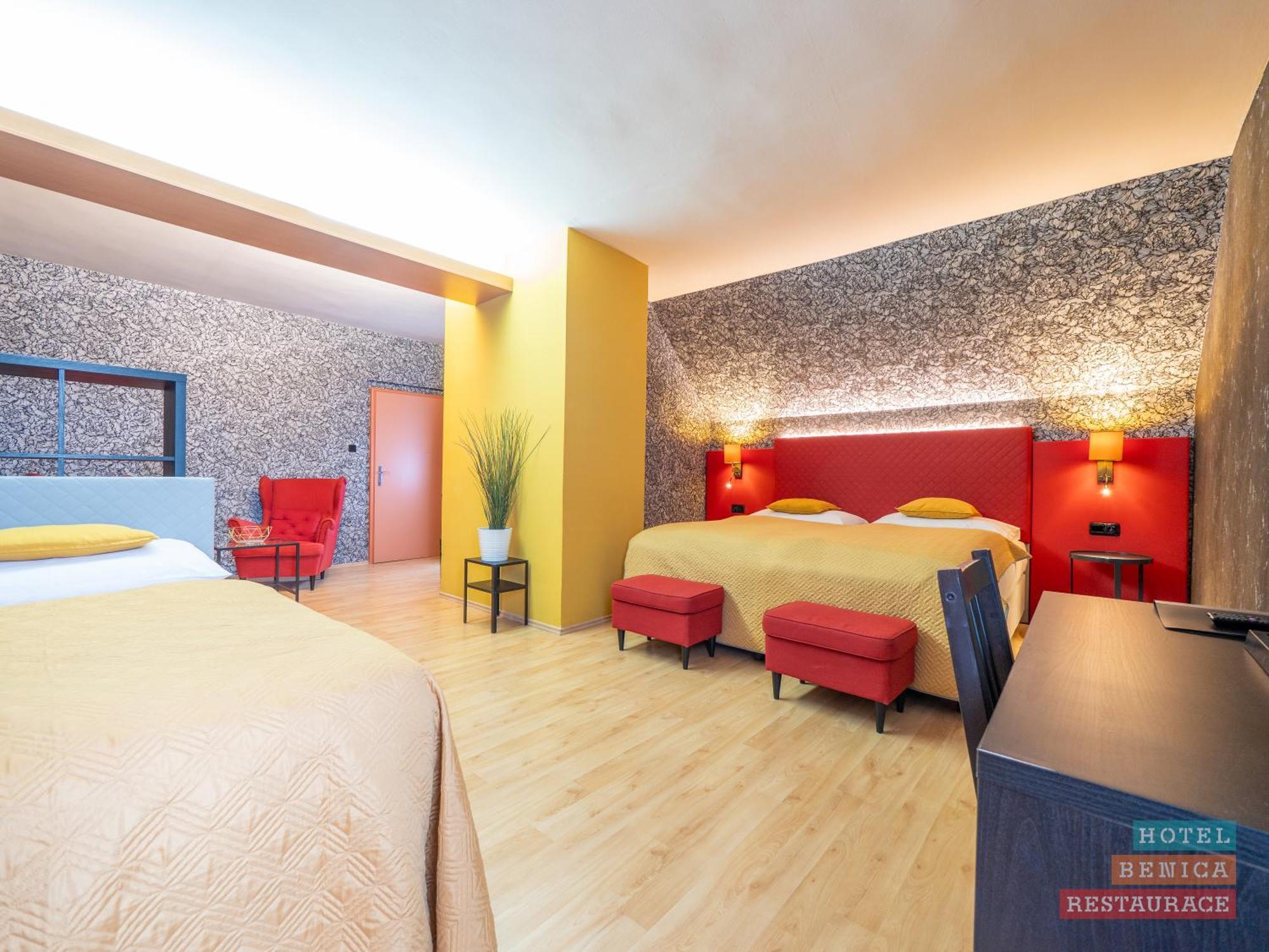 Hotel Benica Benesov  Eksteriør billede
