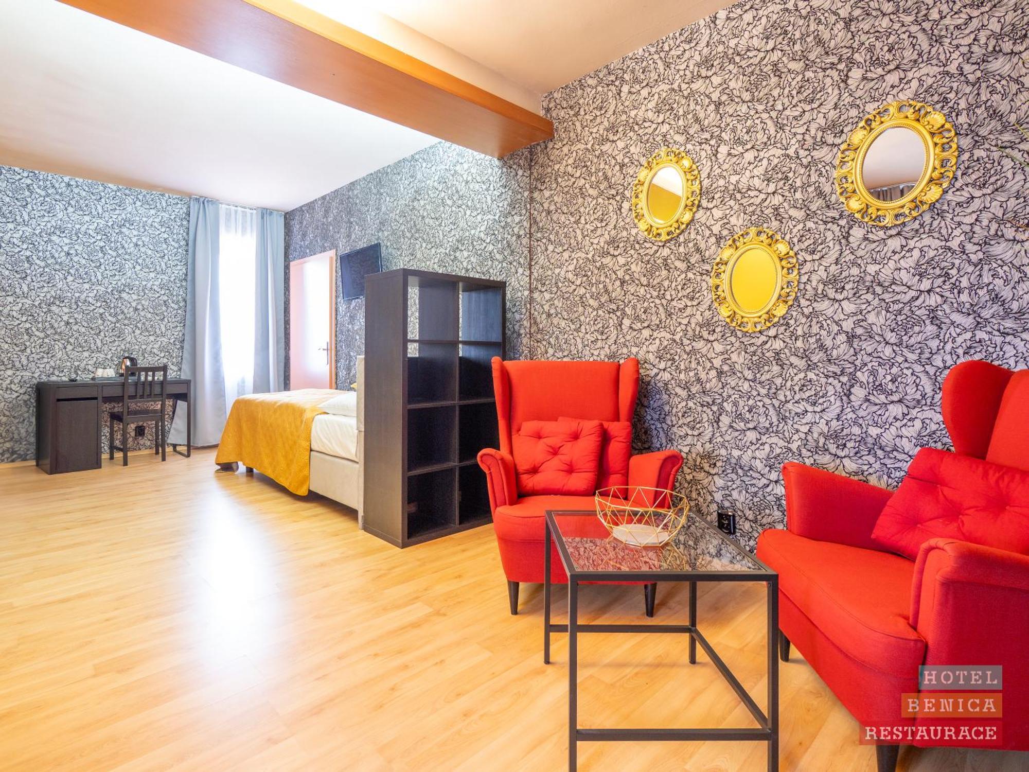 Hotel Benica Benesov  Eksteriør billede
