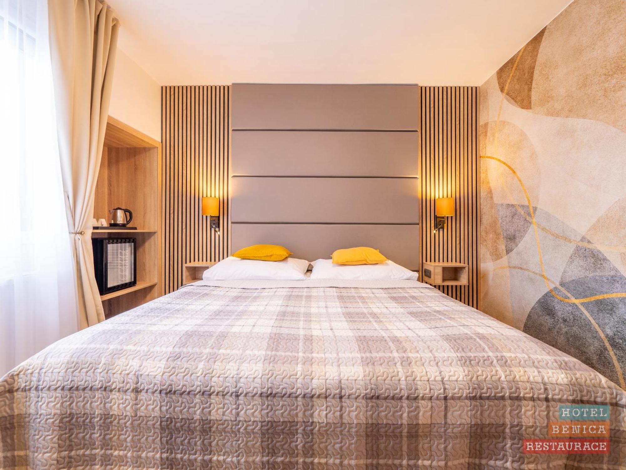 Hotel Benica Benesov  Eksteriør billede