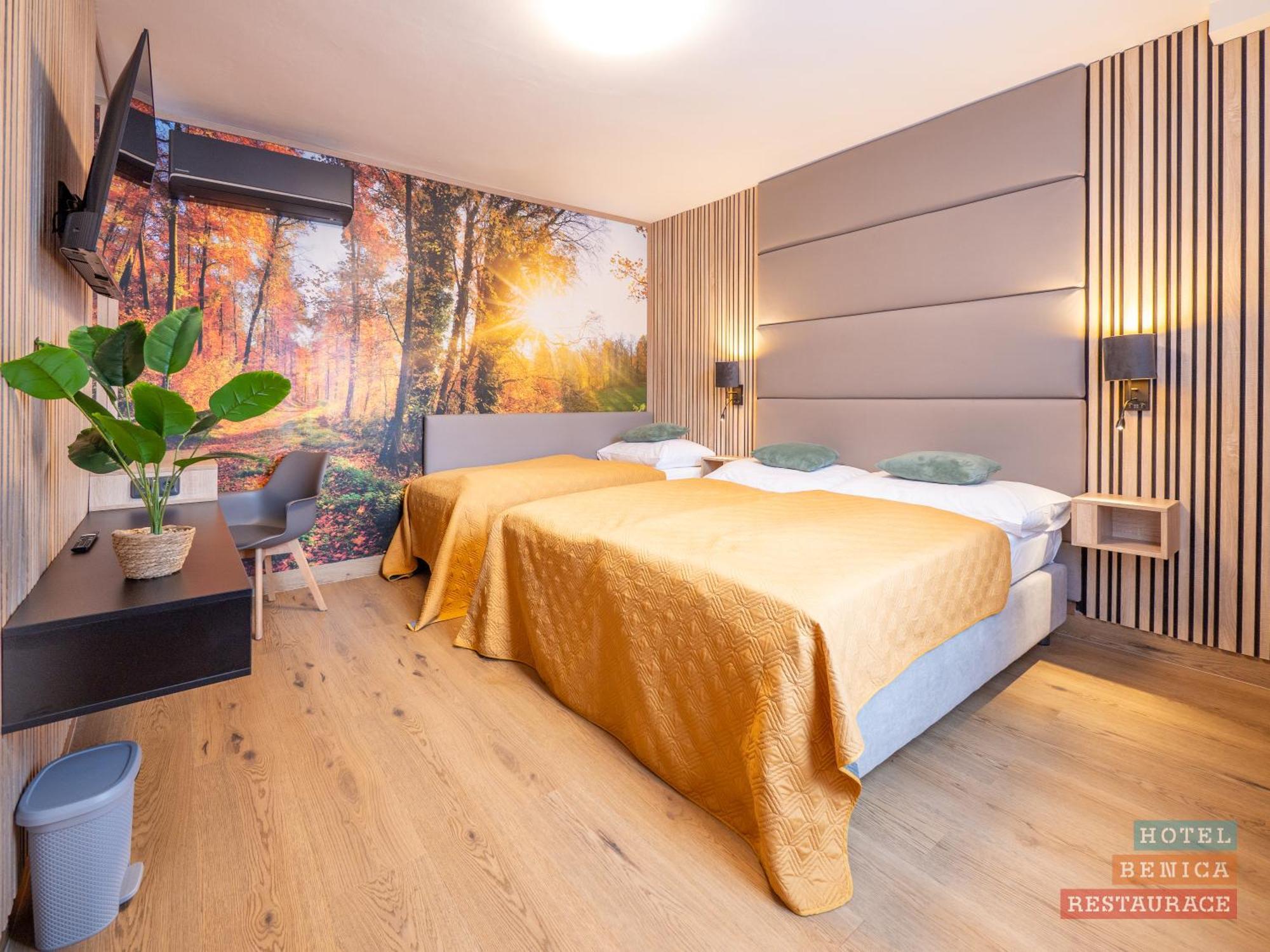 Hotel Benica Benesov  Eksteriør billede