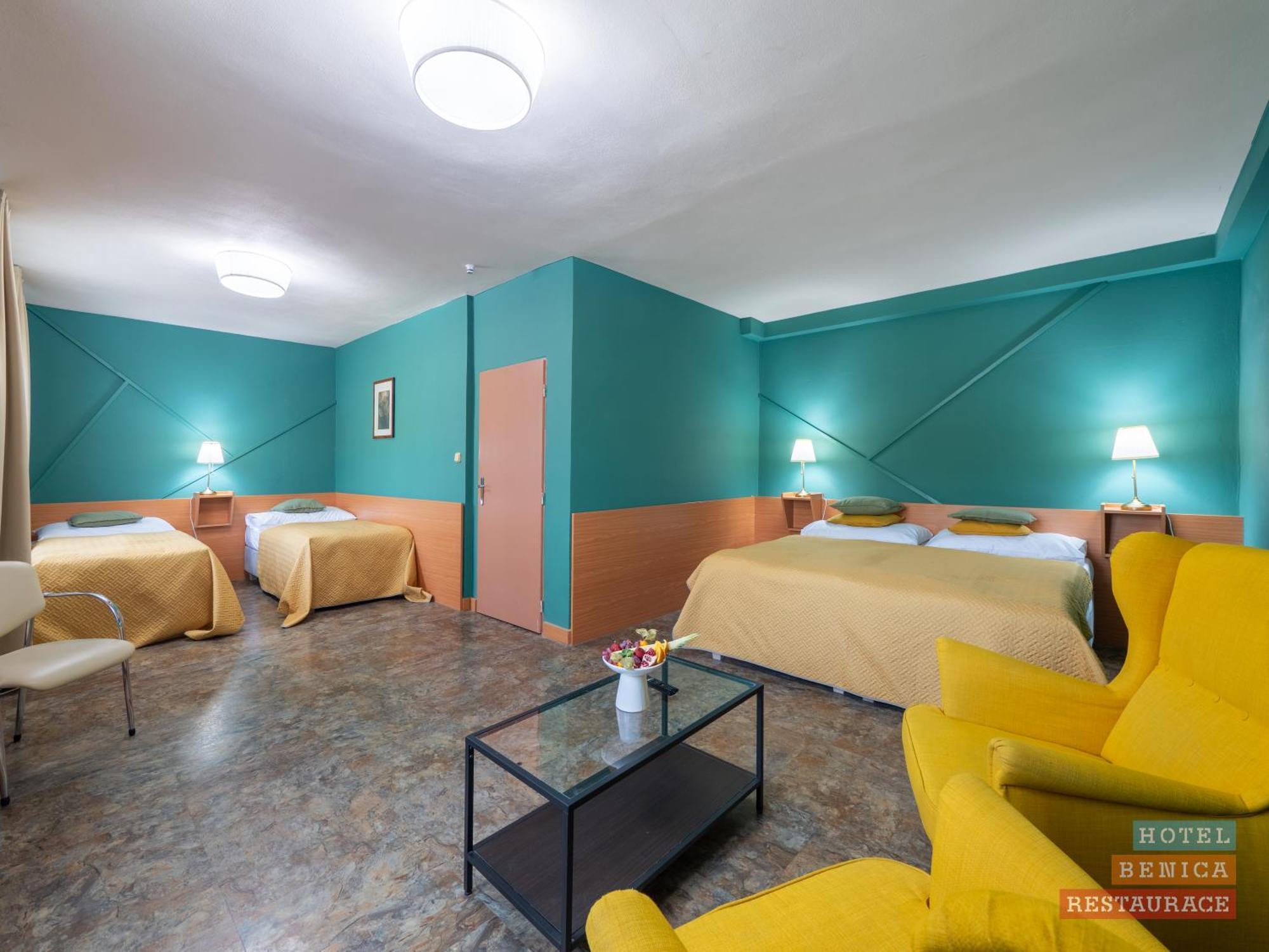Hotel Benica Benesov  Eksteriør billede