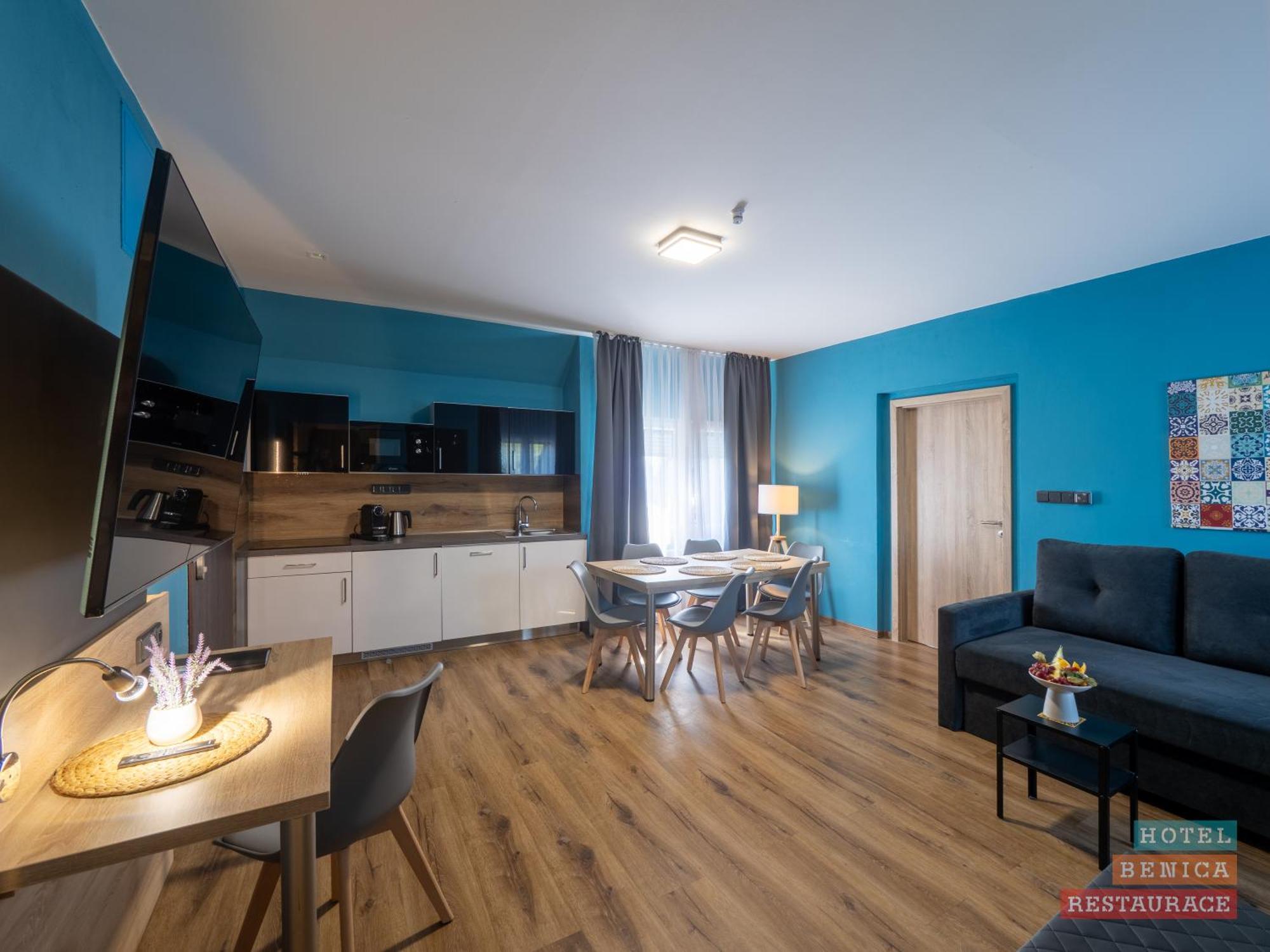 Hotel Benica Benesov  Eksteriør billede