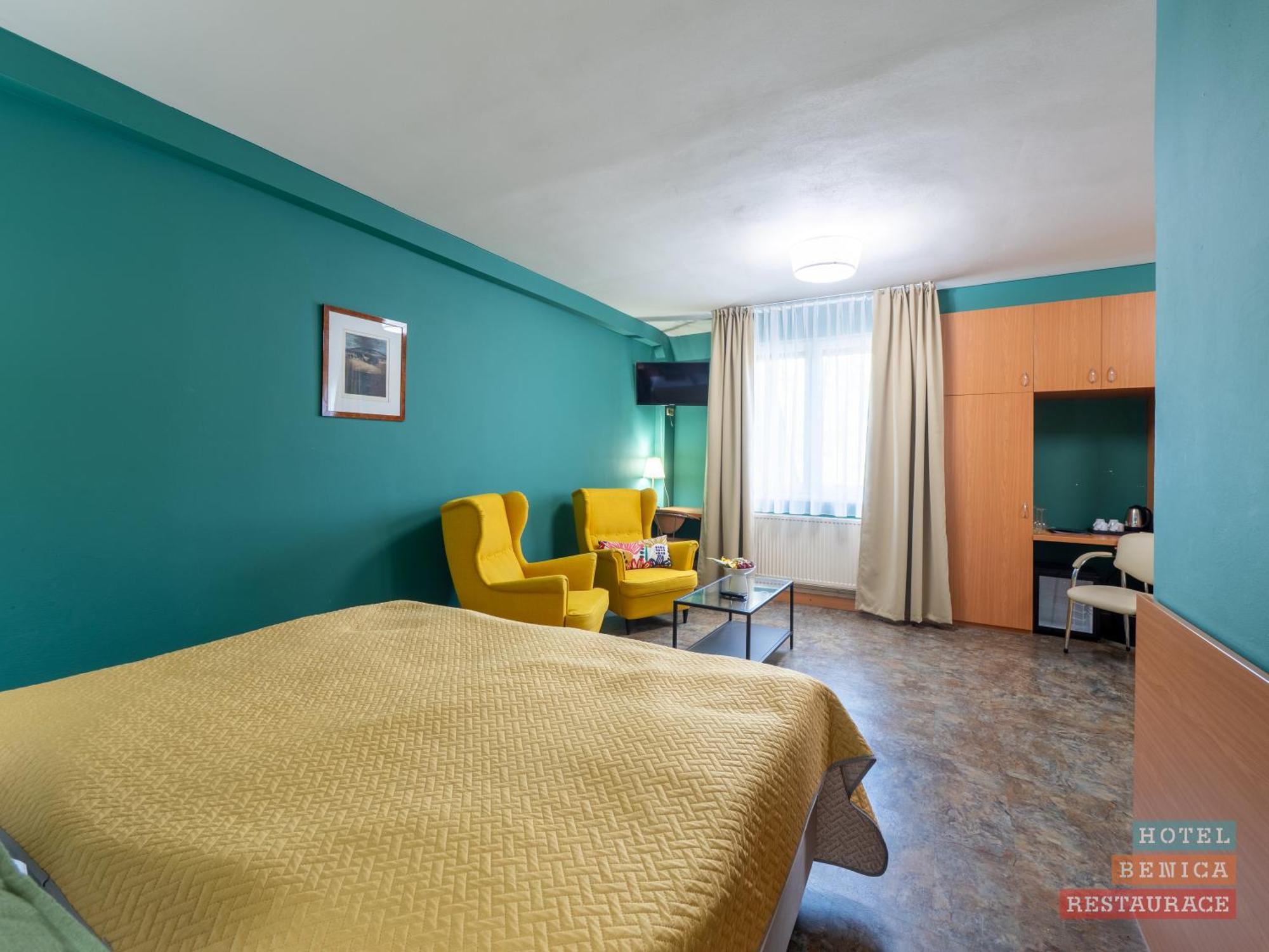 Hotel Benica Benesov  Eksteriør billede